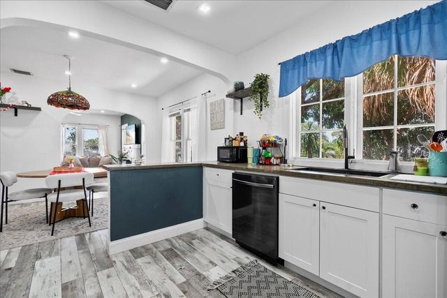 815 Omar Road, West Palm Beach, FL 33405