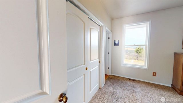 18 Risingson Drive, Tonasket, WA 98855