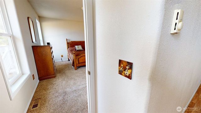 18 Risingson Drive, Tonasket, WA 98855