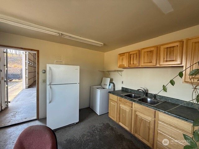 18 Risingson Drive, Tonasket, WA 98855