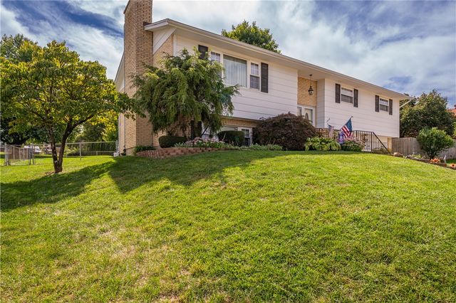 1414 Belvo Road, Miamisburg, OH 45342