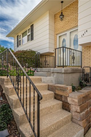 1414 Belvo Road, Miamisburg, OH 45342
