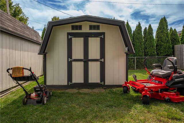 1414 Belvo Road, Miamisburg, OH 45342