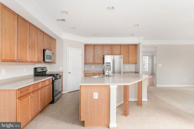 12314 TANALIAN FALLS LN, Bristow, VA 20136