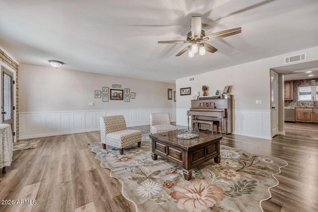 10226 E IRIS Road, Mesa, AZ 85207
