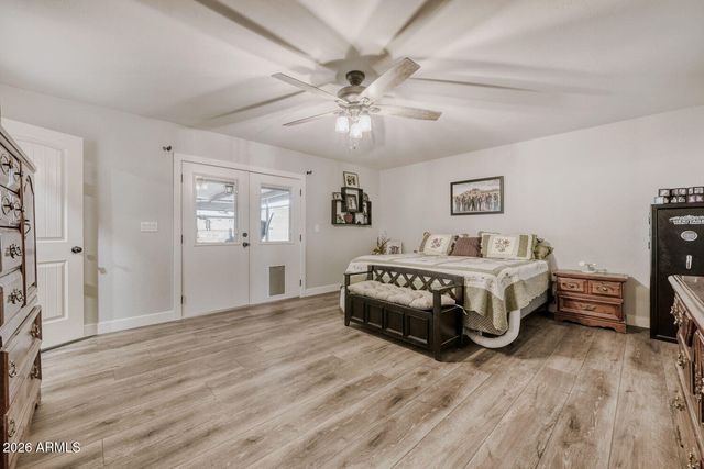 10226 E IRIS Road, Mesa, AZ 85207
