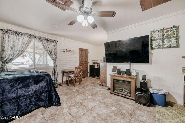 10226 E IRIS Road, Mesa, AZ 85207