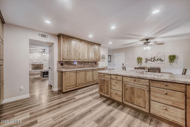 10226 E IRIS Road, Mesa, AZ 85207
