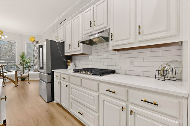 618 Oak Tree Cove, Cedar Hill, TX 75104