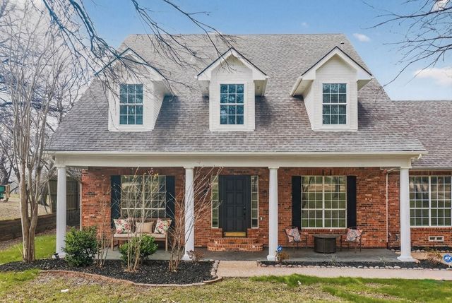 618 Oak Tree Cove, Cedar Hill, TX 75104