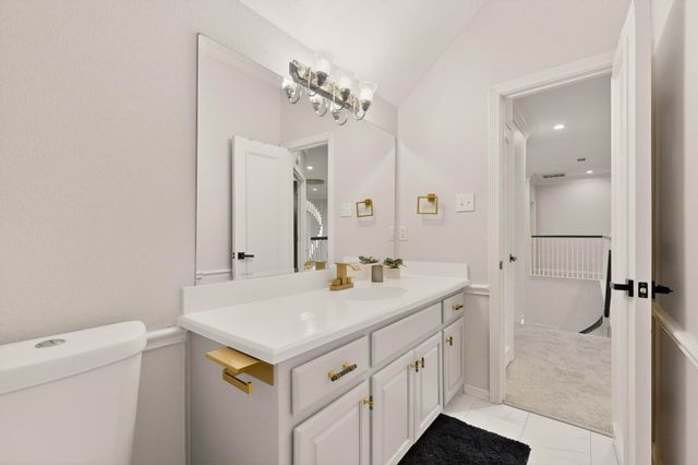 618 Oak Tree Cove, Cedar Hill, TX 75104