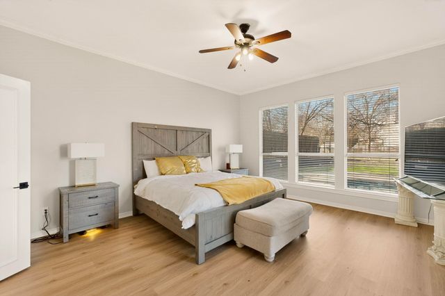 618 Oak Tree Cove, Cedar Hill, TX 75104