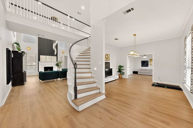 618 Oak Tree Cove, Cedar Hill, TX 75104