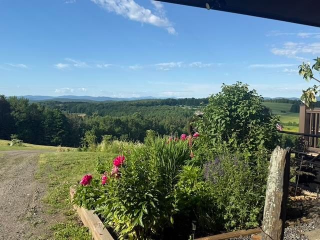 867 East Bethel Road, Randolph, VT 05061