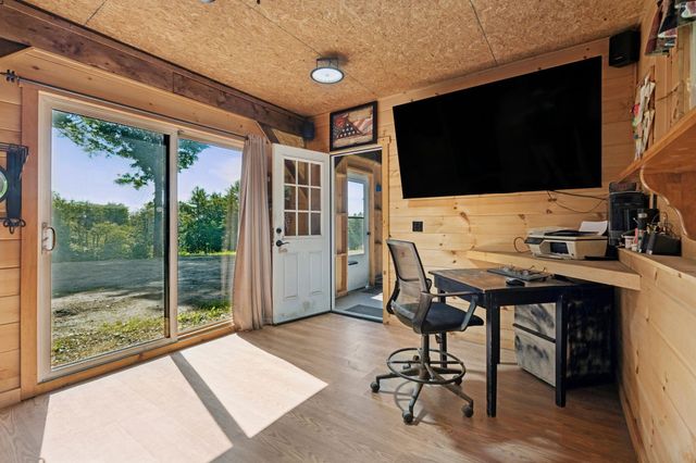 867 East Bethel Road, Randolph, VT 05061