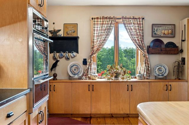 867 East Bethel Road, Randolph, VT 05061
