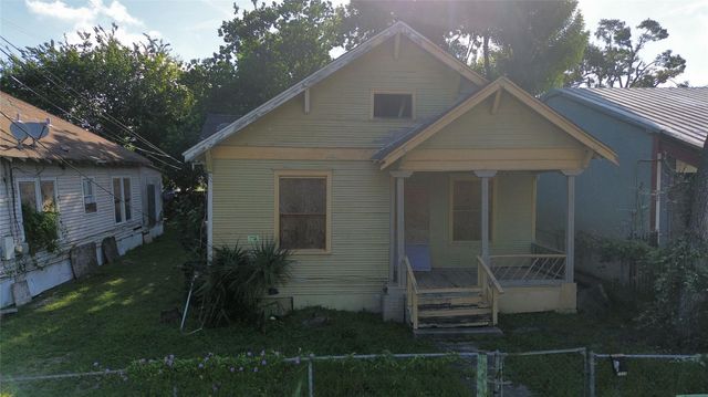 1916 Everett Street, Houston, TX 77009