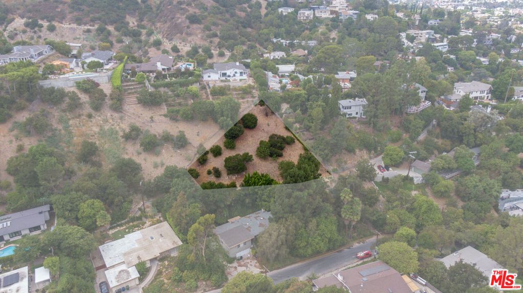 3923 Deer Avenue, Sherman Oaks, CA 91423 — photo 4