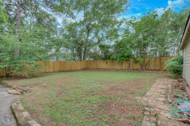 3928 Richmond Avenue, Shreveport, LA 71106