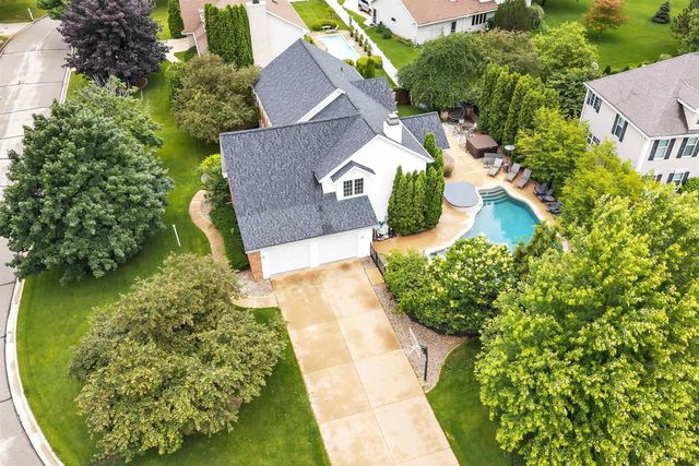 1753 MARTINWOOD COURT, De Pere, WI 54115