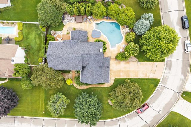 1753 MARTINWOOD COURT, De Pere, WI 54115