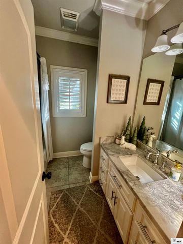 200 LOST LAKES BEND, West Monroe, LA 71291