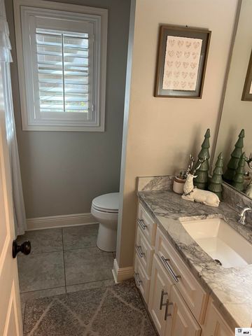 200 LOST LAKES BEND, West Monroe, LA 71291