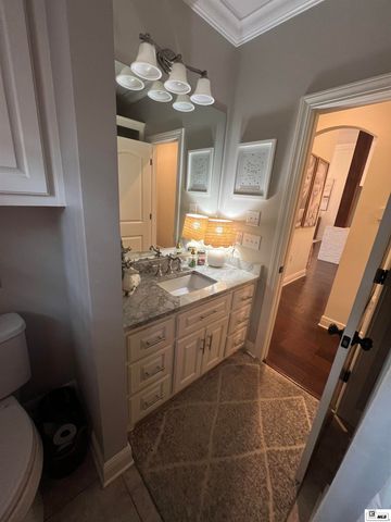 200 LOST LAKES BEND, West Monroe, LA 71291