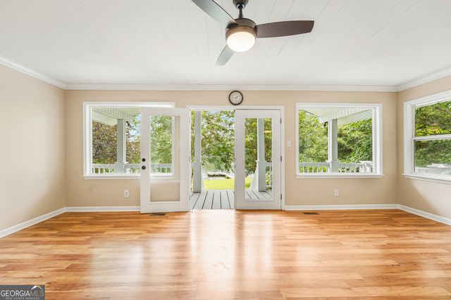 291 W Lakeview Drive NE, Milledgeville, GA 31061