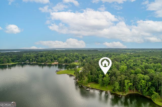 291 W Lakeview Drive NE, Milledgeville, GA 31061