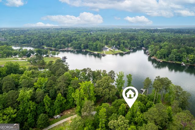 291 W Lakeview Drive NE, Milledgeville, GA 31061