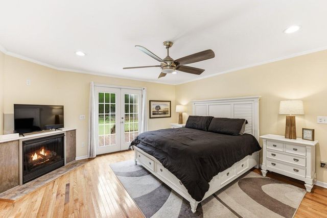 210 Carolina Avenue, Saint George, SC 29477