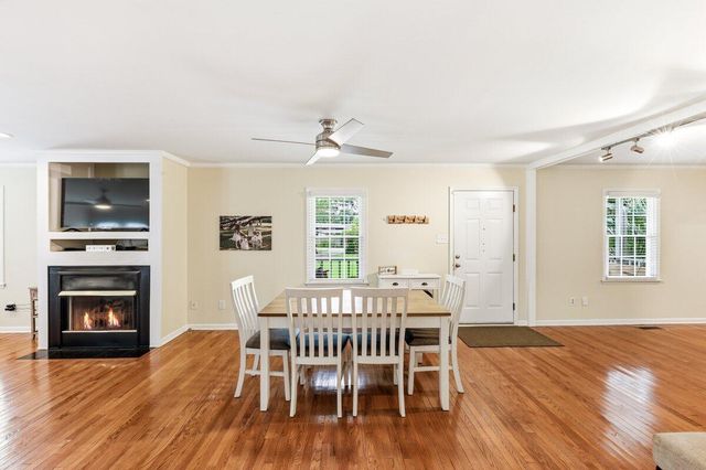 210 Carolina Avenue, Saint George, SC 29477