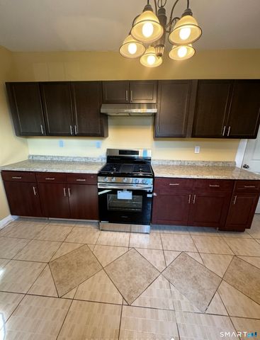 817 Albany Avenue, Hartford, CT 06112