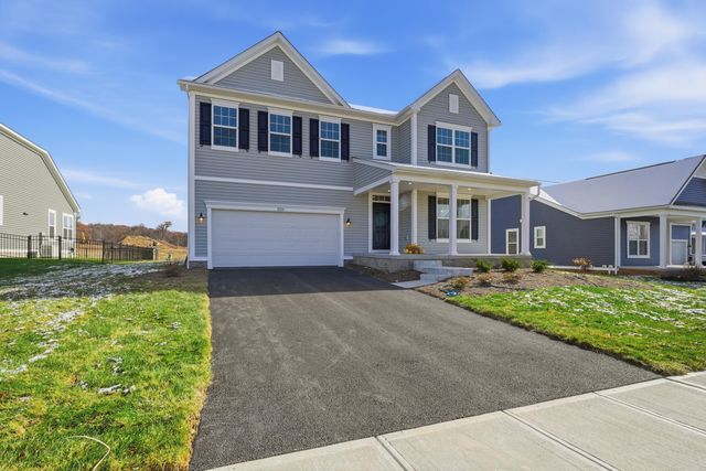 309 Reign Way, Pataskala, OH 43062