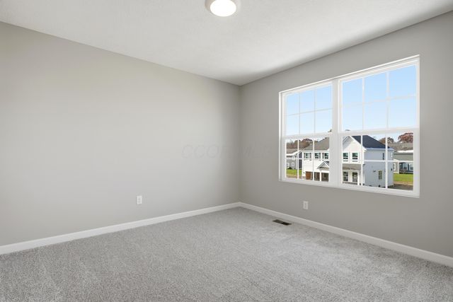 309 Reign Way, Pataskala, OH 43062