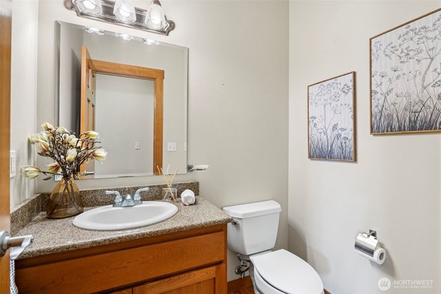 1987 NW Rampart Ridge Court, Bremerton, WA 98311