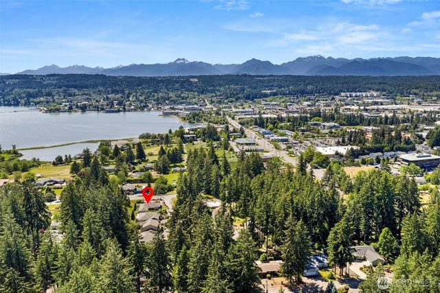 1987 NW Rampart Ridge Court, Bremerton, WA 98311