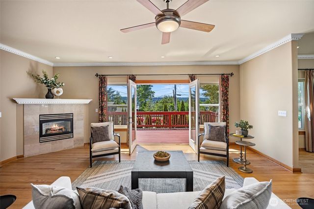 1987 NW Rampart Ridge Court, Bremerton, WA 98311
