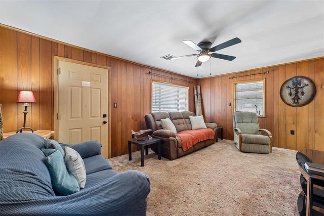 10220 Bellview Drive, Midwest City, OK 73130