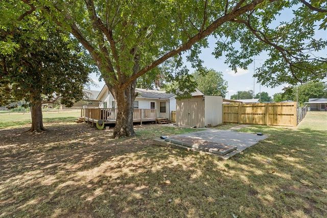10220 Bellview Drive, Midwest City, OK 73130