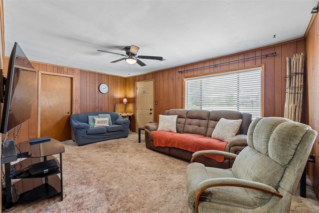 10220 Bellview Drive, Midwest City, OK 73130