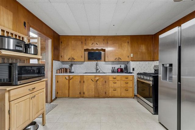 10220 Bellview Drive, Midwest City, OK 73130