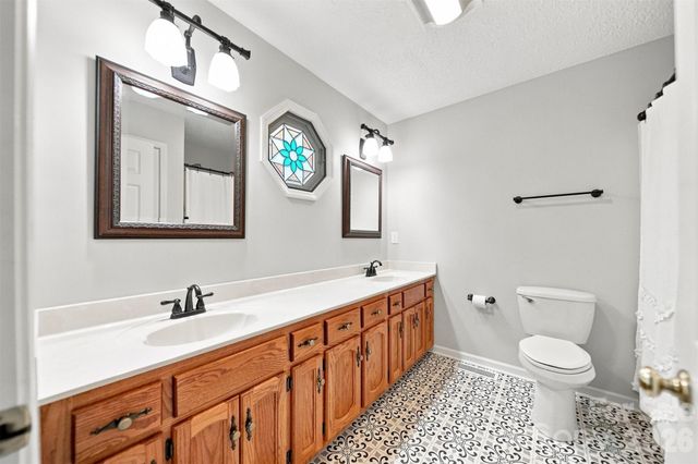 107 Timberline Drive, Morganton, NC 28655