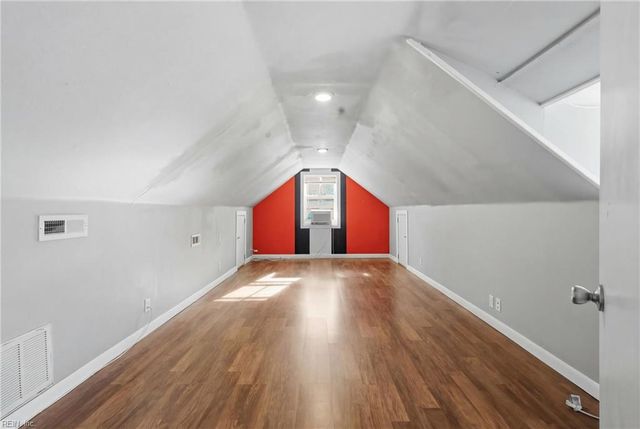 518 Hyde Park RD, Norfolk, VA 23503