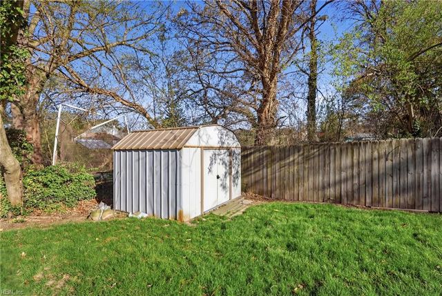 518 Hyde Park RD, Norfolk, VA 23503