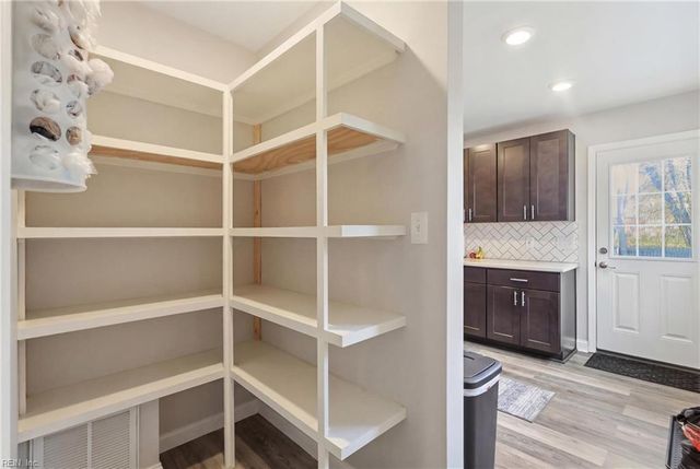 518 Hyde Park RD, Norfolk, VA 23503