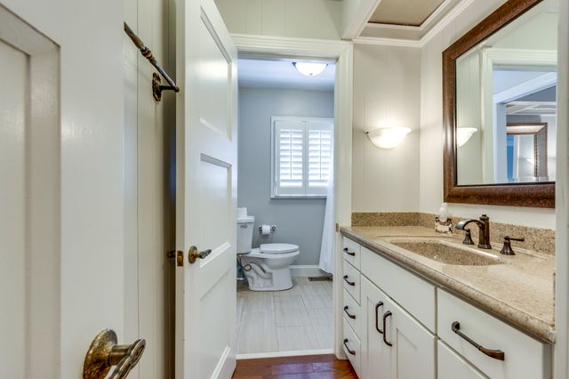 1227 Carl Seyfert Memorial Dr, Brentwood, TN 37027