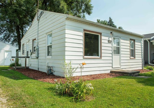 421 Morrell Avenue, Evansdale, IA 50707