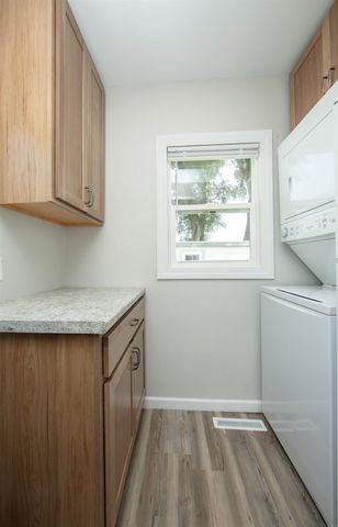 421 Morrell Avenue, Evansdale, IA 50707